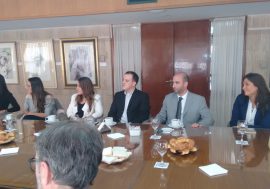 Charla de Noveles